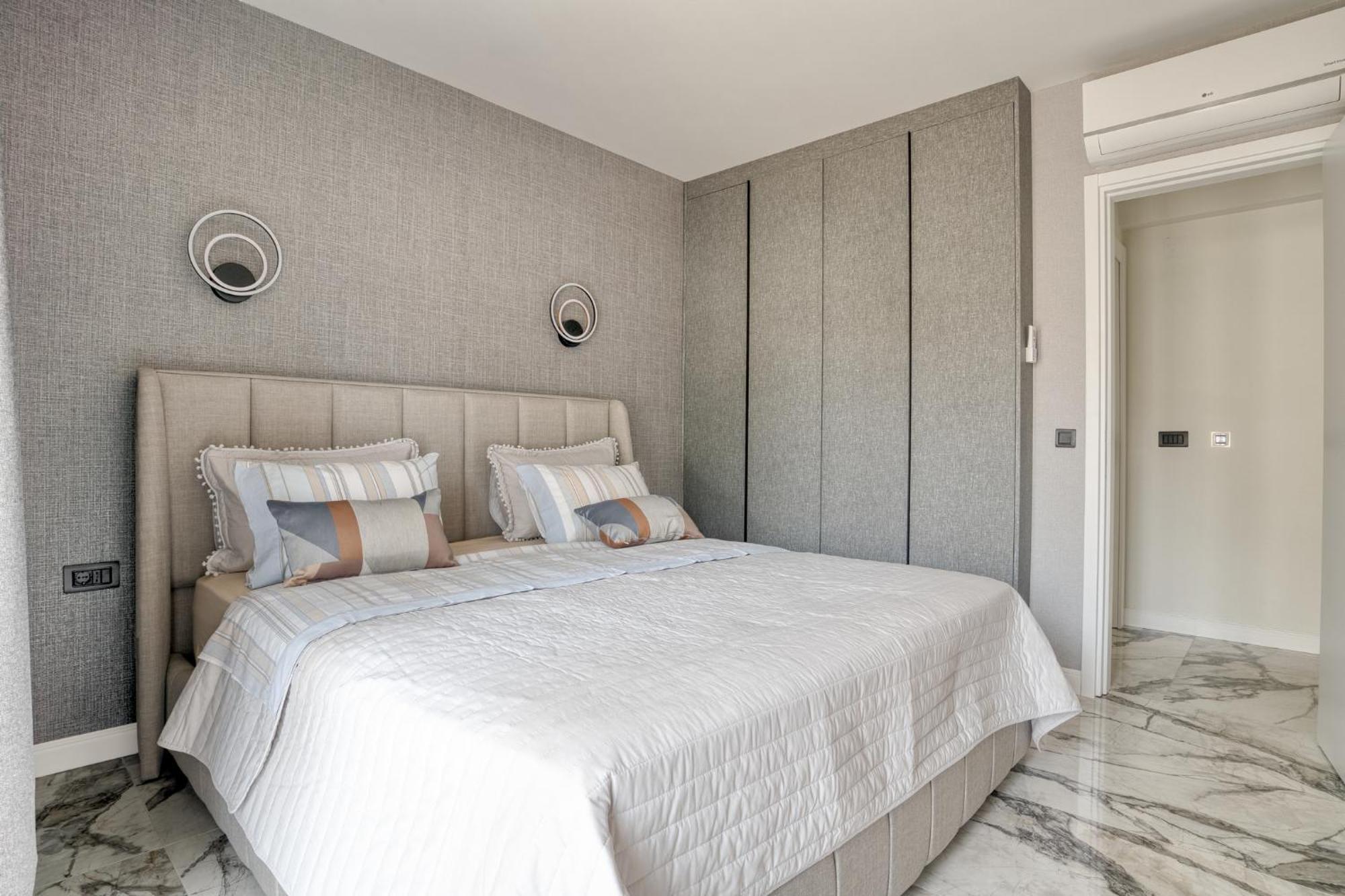 Ap Royal Oak - 2 Bedroom Apartment In Budua Esterno foto