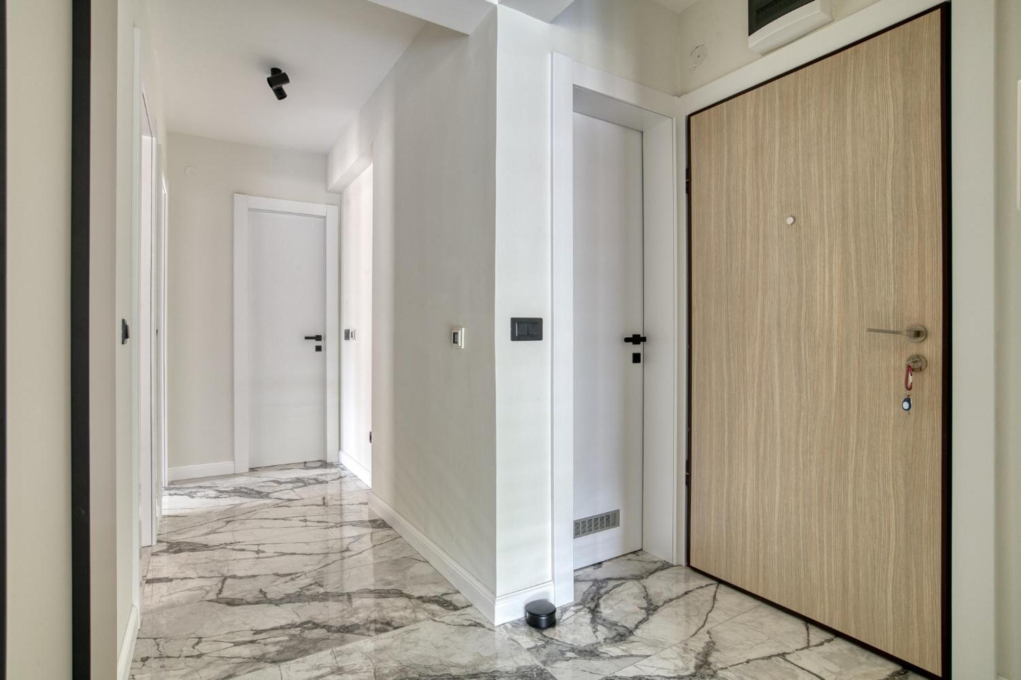 Ap Royal Oak - 2 Bedroom Apartment In Budua Esterno foto